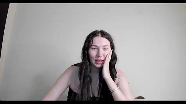 Milana_Lovee live