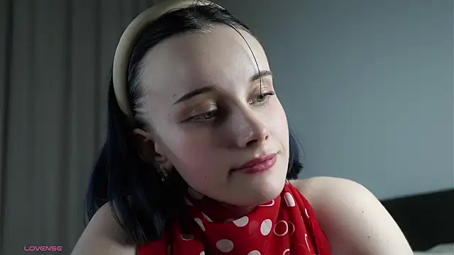 KirstinMcgeady live