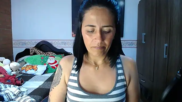 sharoon_cheerry live