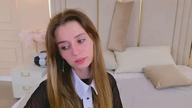 MarybethSnow live