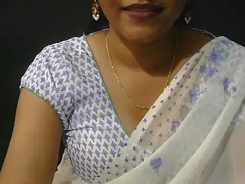 Priyanka_rao live