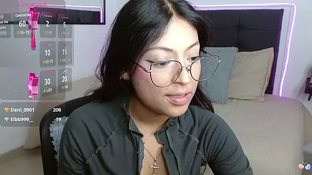 vaness_weet live