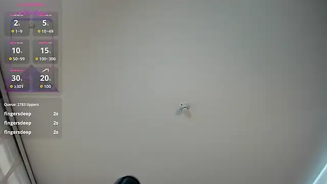 Saara_Corraless live