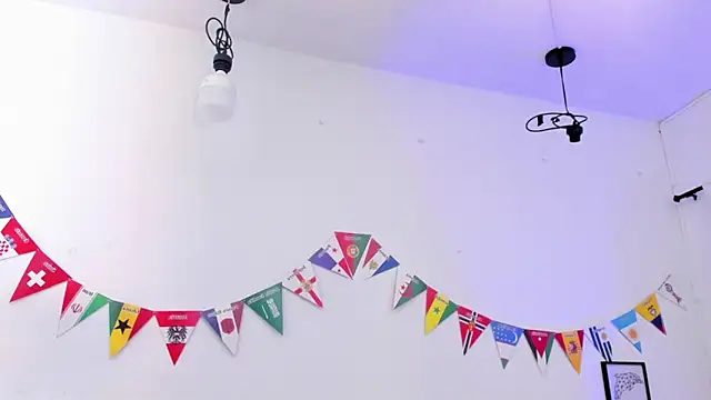 Katty_West live