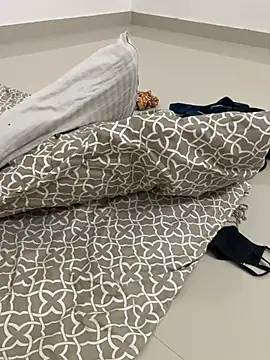 cute_manu- live