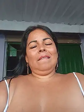 Mother-Big-tits live
