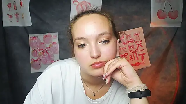 MissAriaa live