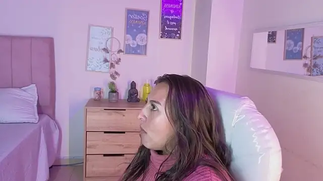 miia_thompson1 live