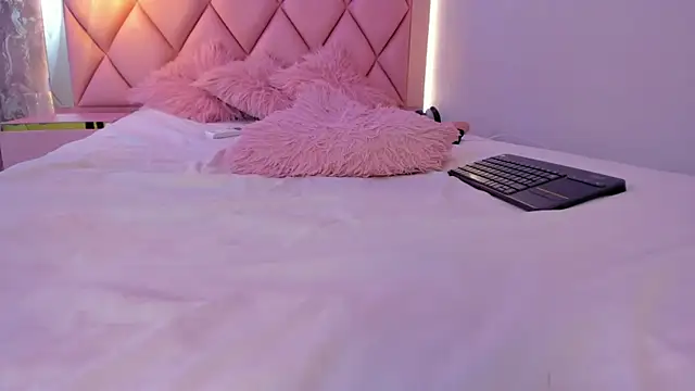 megan_100 live