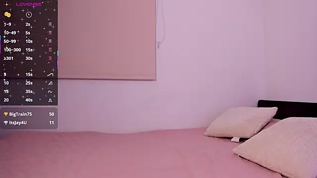 Lucyortiz_ live