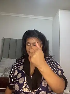 Amberr_Roose live