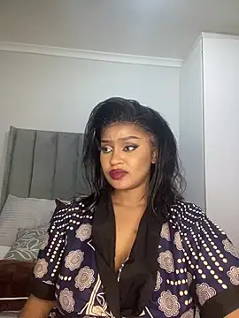 Amberr_Roose live