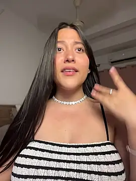 Nhefertary live