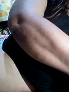 Huge_mama69 live