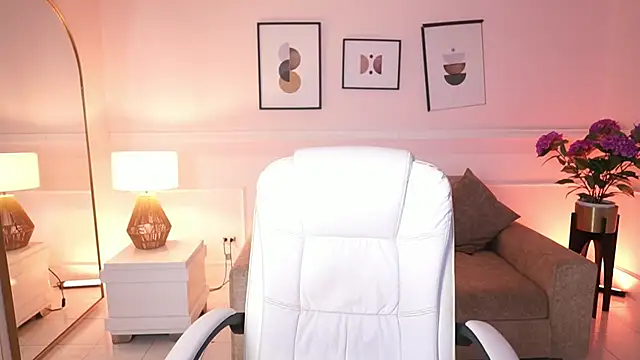 EmilyTurneer live
