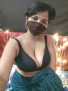 Shaniyaloveyou32 live