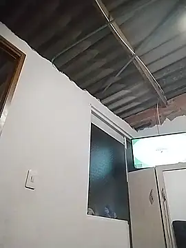 Ariell_Kieran live
