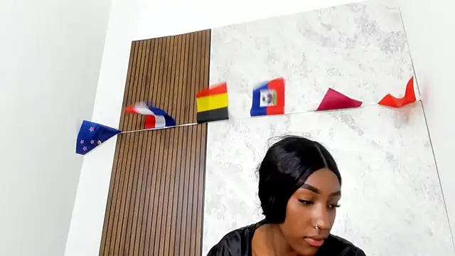 Mistt_Mia live
