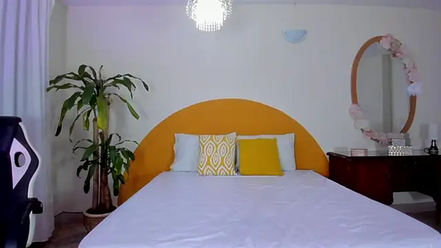 Samantha_Lenox live