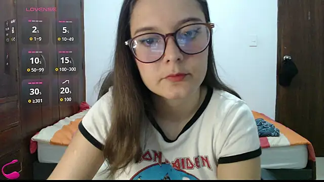 MadieeLorez live