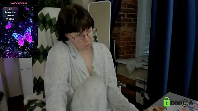 Melissa_Wells live