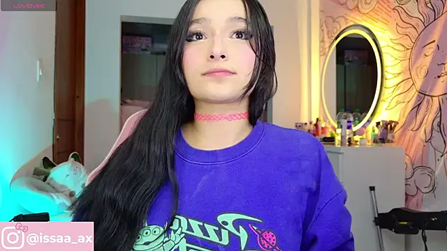 issa_dolly live