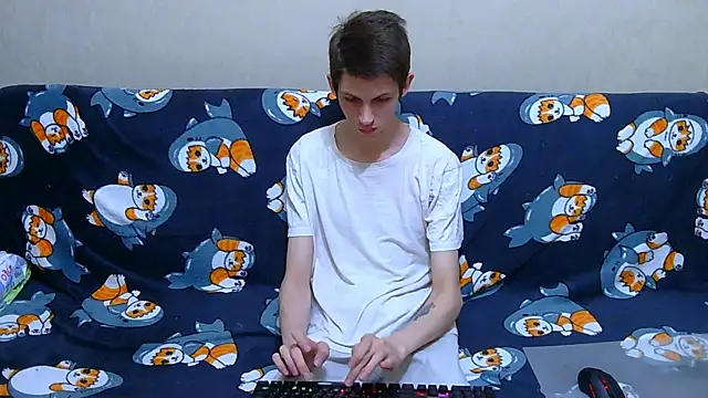 Lester_Broo live