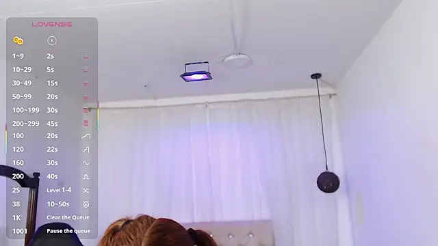 lilyponce_ live