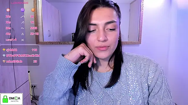 EricaVanderhill live