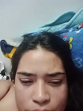 Violett_Cinnamon live