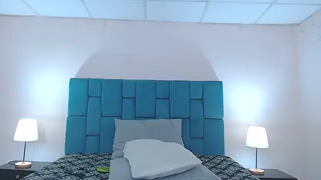 LeahMillerr live