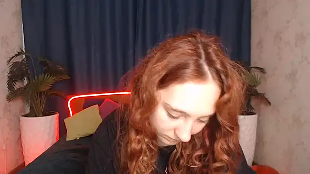 ModelGyrl live