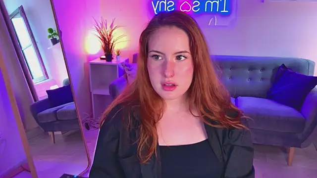 ChloeAster live