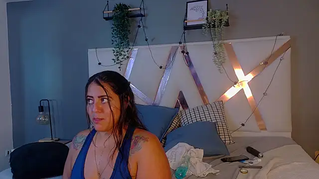 ShelyEvans__ live