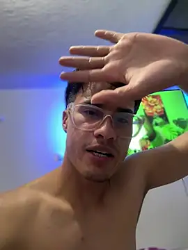 TavoHot_ live