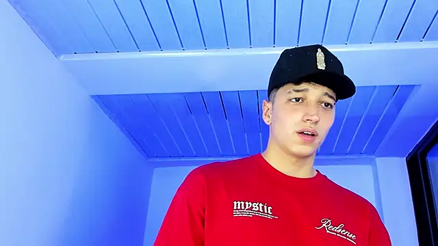 eithan_boy_ live