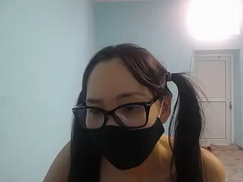 elllaaxx live