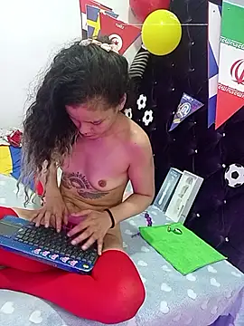 aria_messy live