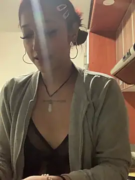 LilithMonetthe live