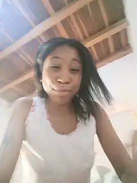 Zaira_Rose_ live