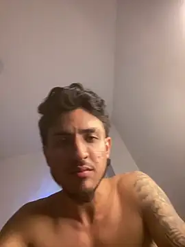 Kriss_Edwards live