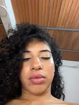 Miily_0 live