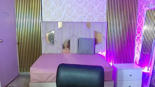 martinna_tay live