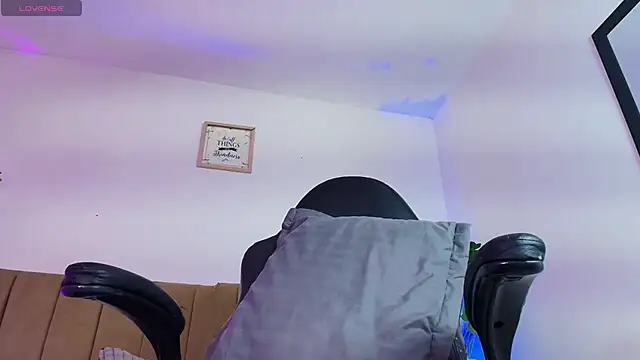 Nikkenyx live