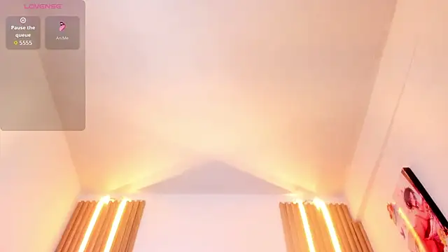 Alexa_Bravva live
