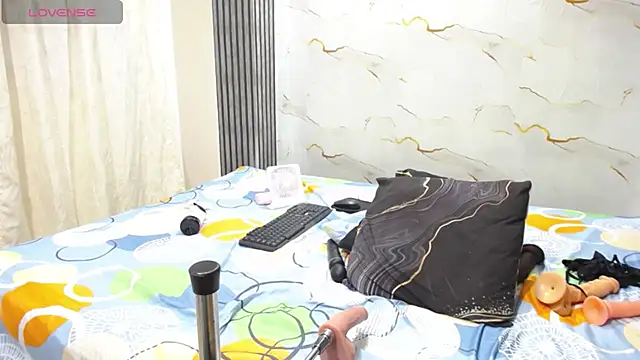 Liaa_cams live