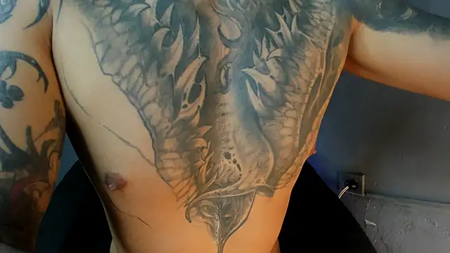 Travisttanner28 live
