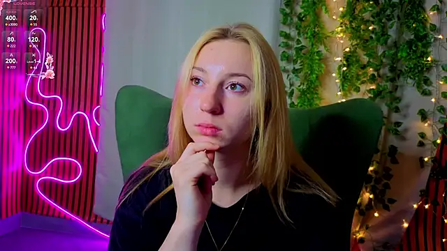 RosalieHandley live