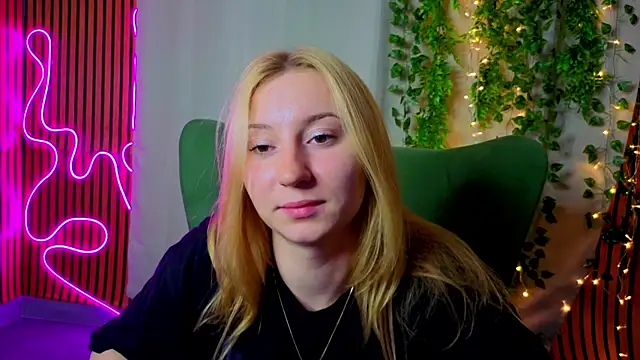 RosalieHandley live