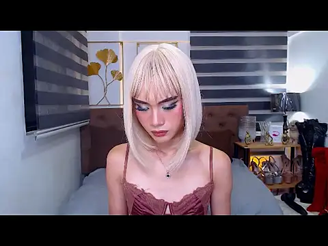 JuicyCockThea live